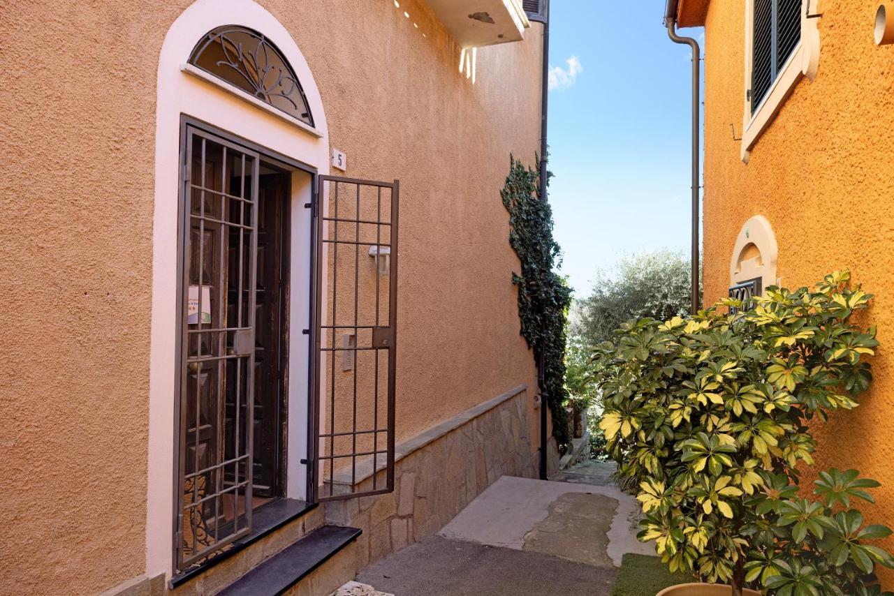 Apartamento Residenza Stoechas White Albenga Exterior foto